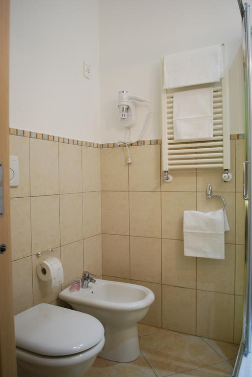 Apartrooms76 Rom Exteriör bild